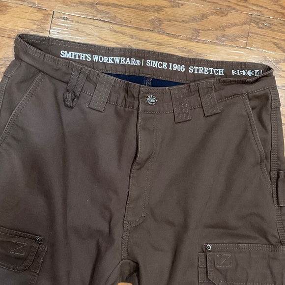 Men's Smith’s Lined Brown Cargo Pants - Picture 2 of 4